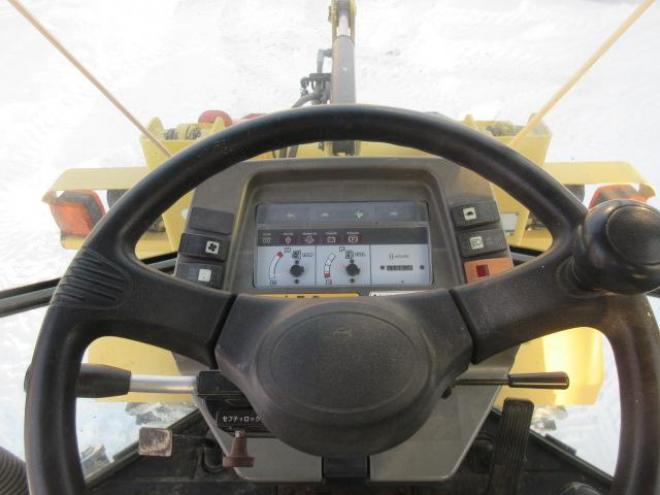 ホイールローダヤンマー　V3-6 4WD 2Dr