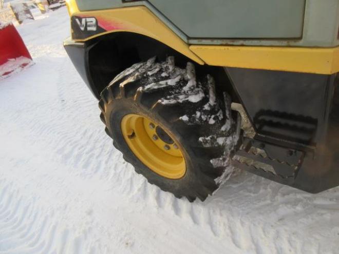 ホイールローダヤンマー　V3-6 4WD 2Dr