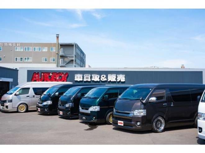 ハイエースバン2.8 スーパーGL ダークプライムII ロングボディ ディーゼルターボ 4WD　ESSEXカスタム　FリップスポイラーVer.4　サイドライナー　クワトロリアバンパー　プログレスIバッドパネル　17インチELホイール　ヨコハマPARADA　415COBRAフラットキット 2800