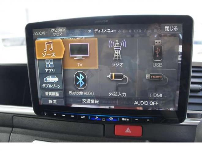 ハイエースバンスーパーロングHR　8人乗りキャンピング4WD　走行充電&外部充電&サブバッテリー　　　&FFヒーター&冷蔵庫&シンク&給排水　アルパインBIG-X&フリップダウン　415COBRAフロントリップ&バッドラッカー17AW　デジタルインナー　全方位カメラ 2700