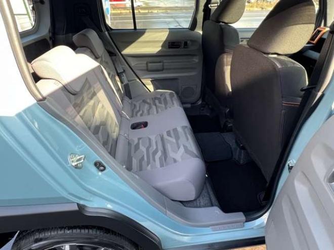 タフトGターボ 4WD　スマートアシスト　スマートキー　プッシュスタート　メモリーナビ　フルセグTV バックカメラ　ガラスルーフ　追従型レーダークルーズ　両席シートヒーター　アイドリングストップ 660