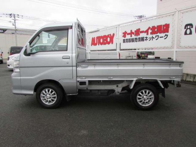 ハイゼットトラック エクストラ 3方開 4WD　パワーステアリング/パワーウィンドウ/エアコン/荷台作業灯/キーレス 660