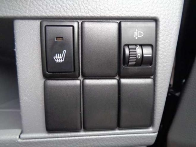 AZ-ワゴンXSスペシャル 4WD　スマートキー　社外ナビ　ワンセグ 660