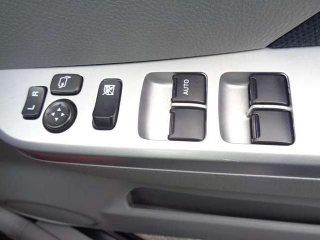 AZ-ワゴンXSスペシャル 4WD　スマートキー　社外ナビ　ワンセグ 660