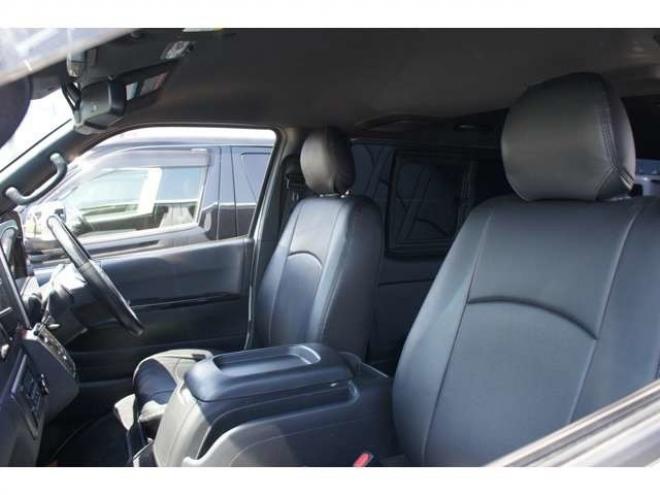 レジアスエース2.8 スーパーGL ダークプライムII ロングボディ ディーゼルターボ 4WD　バン　TRDバンパー&アルパインBIG-X11型　リアヒーター&クーラー　プッシュスタート　スマートキー　　両側スライドドア　ドラレコ　ETC　車線逸脱防止　横滑り防止装置　電動格納ミラー　ベッドキッド 2800