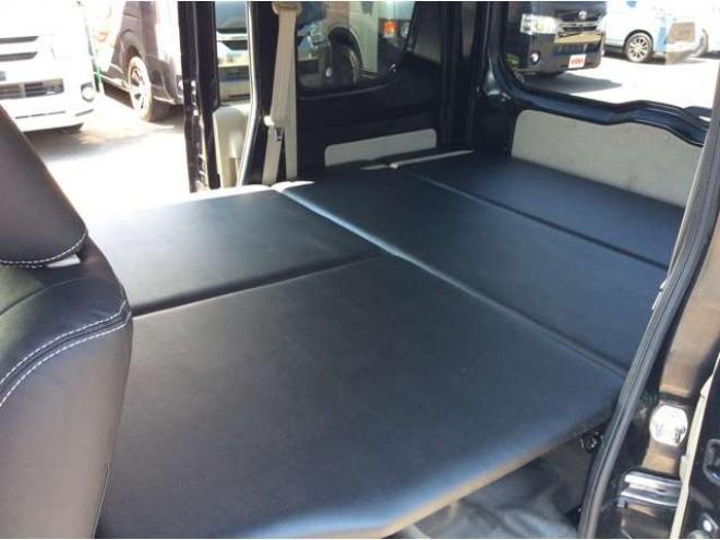 エブリィジョイン ハイルーフ 5AGS車 4WD　パートタイム4WD　キーレス　リアヒーター　フルセグTV　7インチメモリナビ　ベッドキッド　電動格納ミラー　社外タコメーター　CD/DVD　AUX　Bluetooth　アルミホイール 660