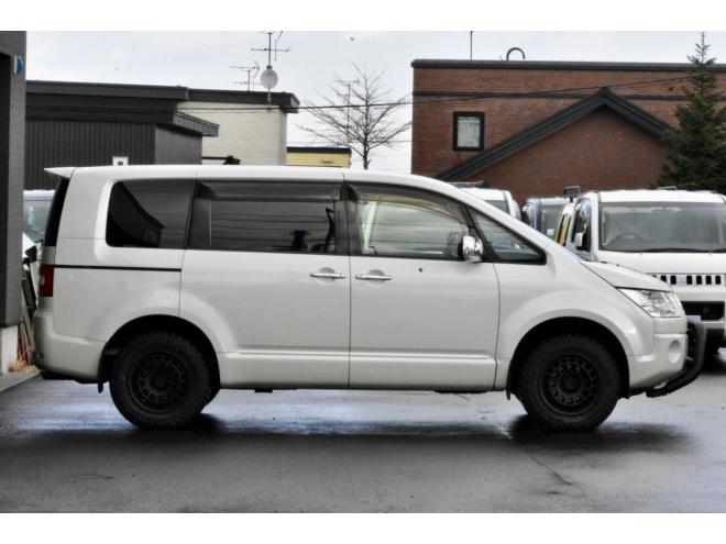 デリカD:5 Chamonix　４WD　本州仕入　１オーナー　ジオランダーＭ／Ｔ　新品フロントガード　両側電動スライドドア　シートヒーター　シートカバー付き