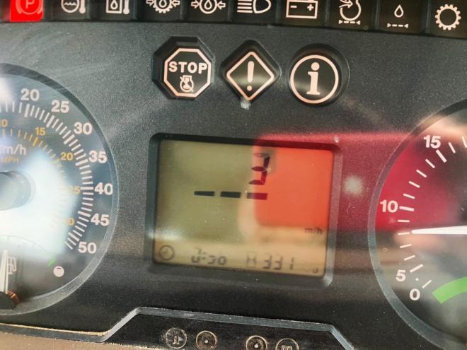 トラクタージョンディア　中古　JD6820 premium