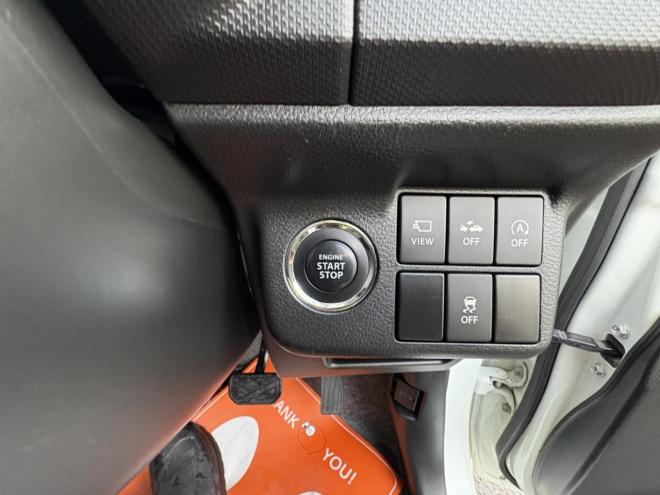 アルトALTO TURBO RS 4WD寒冷地仕様　TURBO AGS ブルートゥースナビカメラ　スマートキー（スペアー有）VSC　ブレーキアシスト　エンスタ　フォグランプ　シートヒータ　記録簿有　スタットレス　エンジンオイル交換　 4WD 660 5Dr