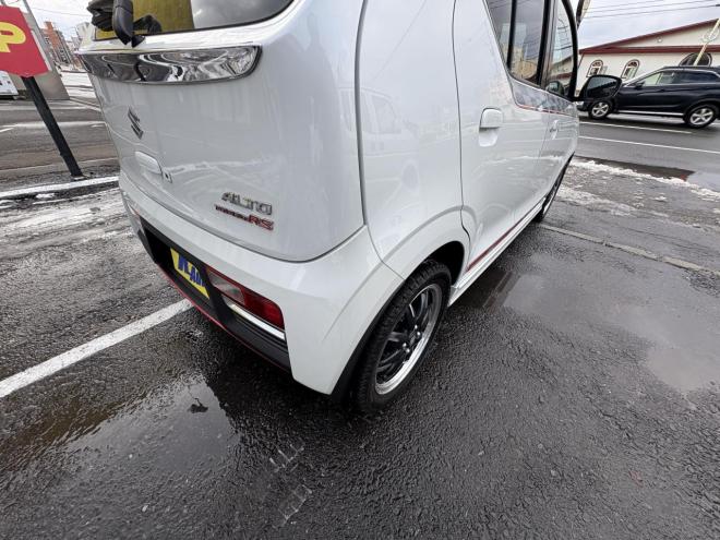 アルトALTO TURBO RS 4WD寒冷地仕様　TURBO AGS ブルートゥースナビカメラ　スマートキー（スペアー有）VSC　ブレーキアシスト　エンスタ　フォグランプ　シートヒータ　記録簿有　スタットレス　エンジンオイル交換　 4WD 660 5Dr