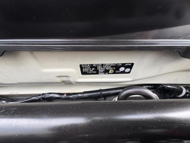 アルトALTO TURBO RS 4WD寒冷地仕様　TURBO AGS ブルートゥースナビカメラ　スマートキー（スペアー有）VSC　ブレーキアシスト　エンスタ　フォグランプ　シートヒータ　記録簿有　スタットレス　エンジンオイル交換　 4WD 660 5Dr