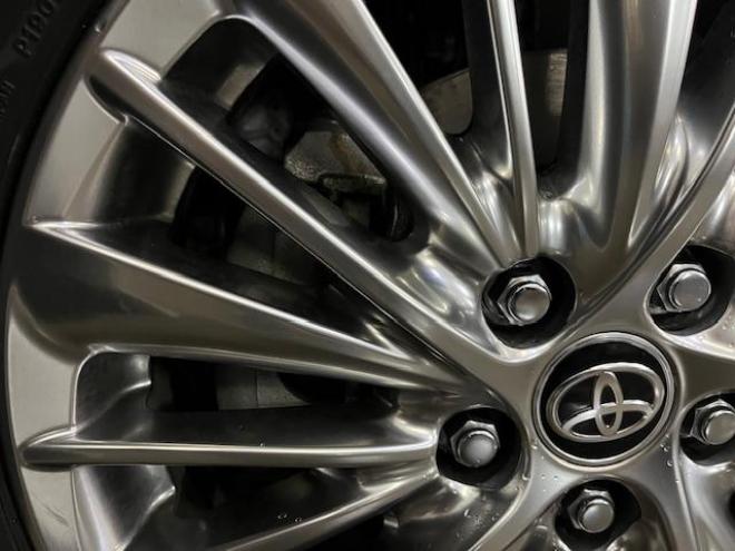 アルファードハイブリッド本州仕入　法人ワンオーナー　寒冷地仕様　禁煙車　リアエンターテイメント　純正フリップダウンモニター　ＪＢＬサウンド　両側パワースライドドア　パワーバックドア　純正ブラックレザーシート　ドラレコ　ＥＴＣ 4WD 2500 5Dr