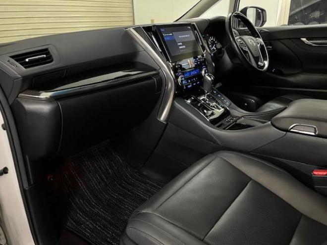 アルファードハイブリッド本州仕入　法人ワンオーナー　寒冷地仕様　禁煙車　リアエンターテイメント　純正フリップダウンモニター　ＪＢＬサウンド　両側パワースライドドア　パワーバックドア　純正ブラックレザーシート　ドラレコ　ＥＴＣ 4WD 2500 5Dr