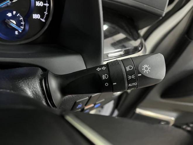 アルファードハイブリッド本州仕入　法人ワンオーナー　寒冷地仕様　禁煙車　リアエンターテイメント　純正フリップダウンモニター　ＪＢＬサウンド　両側パワースライドドア　パワーバックドア　純正ブラックレザーシート　ドラレコ　ＥＴＣ 4WD 2500 5Dr