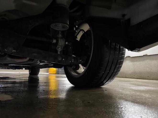 レガシィワゴン本州仕入　禁煙車　衝突軽減ブレーキ　車線逸脱警報　純正ブラックハーフレザーシート　カロッツェリアナビ　フルセグ地デジ　ＤＶＤ再生　Ｂｌｕｅｔｏｏｔｈオーディオ　バックカメラ　電動パーキング　前後ソナー 4WD 2500 5Dr