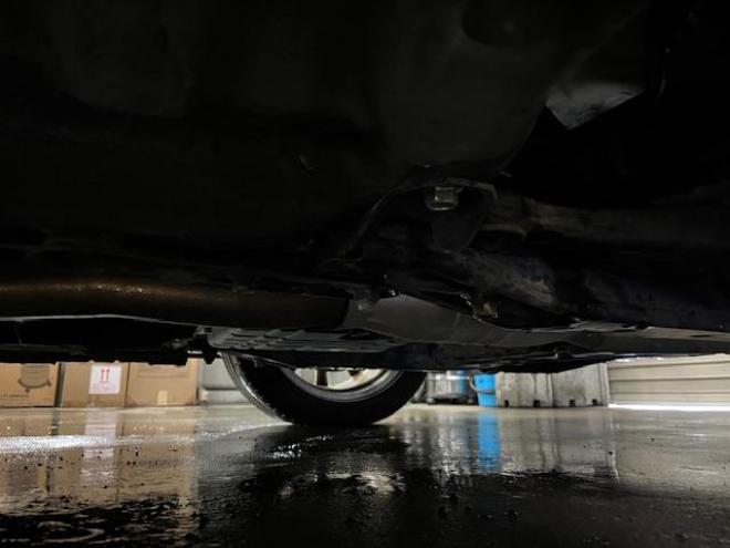 レガシィワゴン本州仕入　禁煙車　衝突軽減ブレーキ　車線逸脱警報　純正ブラックハーフレザーシート　カロッツェリアナビ　フルセグ地デジ　ＤＶＤ再生　Ｂｌｕｅｔｏｏｔｈオーディオ　バックカメラ　電動パーキング　前後ソナー 4WD 2500 5Dr