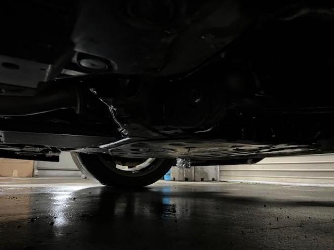 レクサス本州仕入　ワンオーナー　寒冷地仕様　マークレビンソン　電動ムーンルーフ　純正２０インチＡＷ　純正１９ＡＷ＋スタッドレスタイヤ付　デジタルインナーミラー　ヘッドアップディプレイ　純正ドライブレコーダー 4WD 3500 4Dr