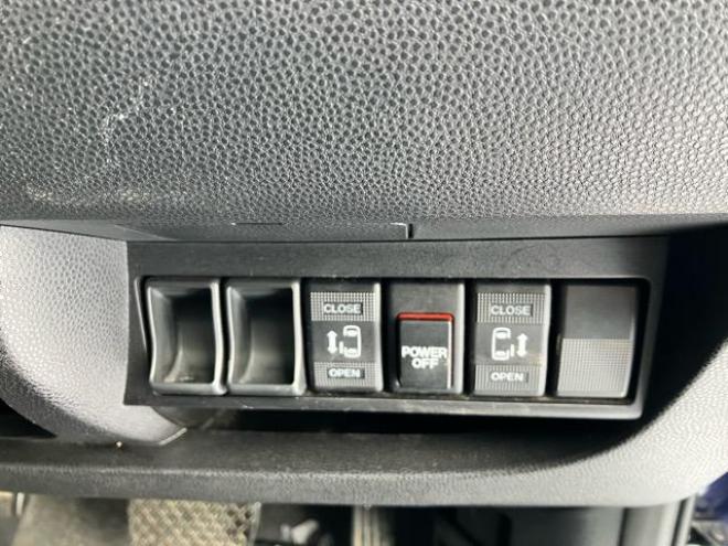 ビアンテグランツ 4WD 2000 5Dr