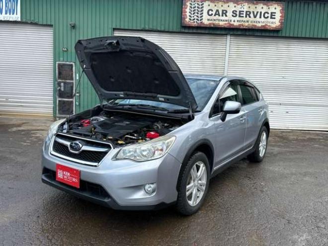 インプレッサXVハイブリッド 2.0i 4WD　ナビ　ワンセグ　アルミホイール　クルーズコントロール　ABS　横滑り防止装置　盗難防止装置　パワステ　パワーウィンドウ　スマートキー　キーレスエントリー　MTモード付　アイドリングストップ　ETC 2000