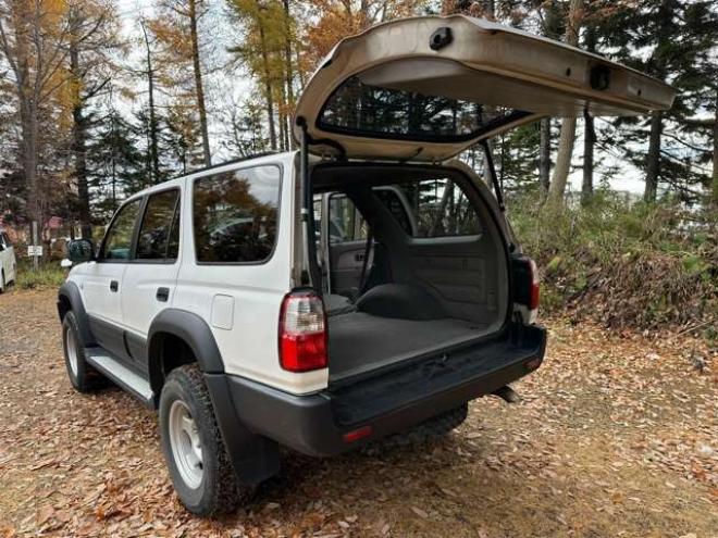 ハイラックスサーフ3.0 SSR-X ディーゼルターボ 4WD　サンルーフ　リフトアップ　ETC　パワステ　パワーウィンドウ　社外アルミ　ABS　キーレス　CDオーディオ 3000