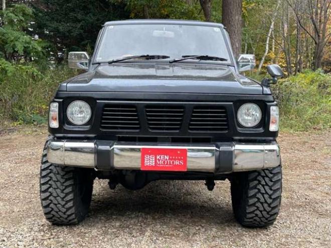 サファリ4.2 エクストラ標準ルーフAD ディーゼル 4WD　リフトアップ　リアヒーター　社外サンルーフ　ドライブレコーダー　ETC　可倒式リアシート　パワステ　社外アルミホイール　社外オーディオ　マッドタイヤ　全塗装済　ターボ 4200