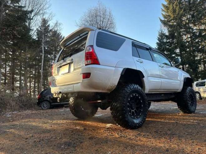 ハイラックスサーフ3.4 SSR-X 4WD　アルミホイール　エアコン　パワステ　パワーウィンドウ　キーレスエントリー　アルミホイール　社外ナビ　バックカメラ　リフトアップ　ETC 3400