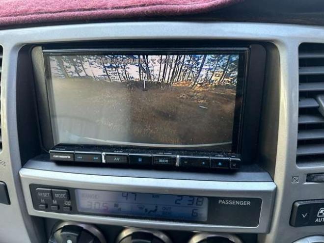 ハイラックスサーフ3.4 SSR-X 4WD　アルミホイール　エアコン　パワステ　パワーウィンドウ　キーレスエントリー　アルミホイール　社外ナビ　バックカメラ　リフトアップ　ETC 3400