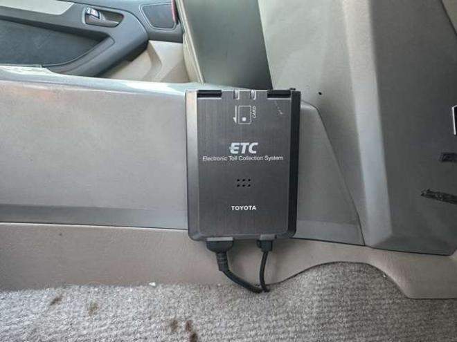 ハイラックスサーフ3.4 SSR-X 4WD　アルミホイール　エアコン　パワステ　パワーウィンドウ　キーレスエントリー　アルミホイール　社外ナビ　バックカメラ　リフトアップ　ETC 3400