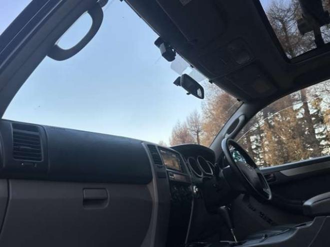 ハイラックスサーフ2.7 SSR-X 4WD　社外地デジナビ　バックカメラ　ウーハー　ドライブレコーダー　ルーフキャリア　ETC　オールテレーンタイヤ　リフトアップ　サンルーフ　社外アルミホイール　ABS　パワーウィンドウ　パワステ　社外グリル 2700