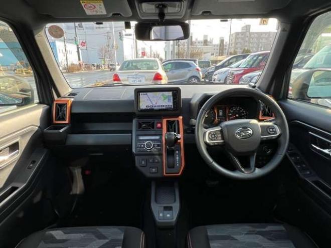タフトGターボ 4WD　スマートアシスト　スマートキー　プッシュスタート　メモリーナビ　フルセグTV バックカメラ　ガラスルーフ　追従型レーダークルーズ　両席シートヒーター　アイドリングストップ 660