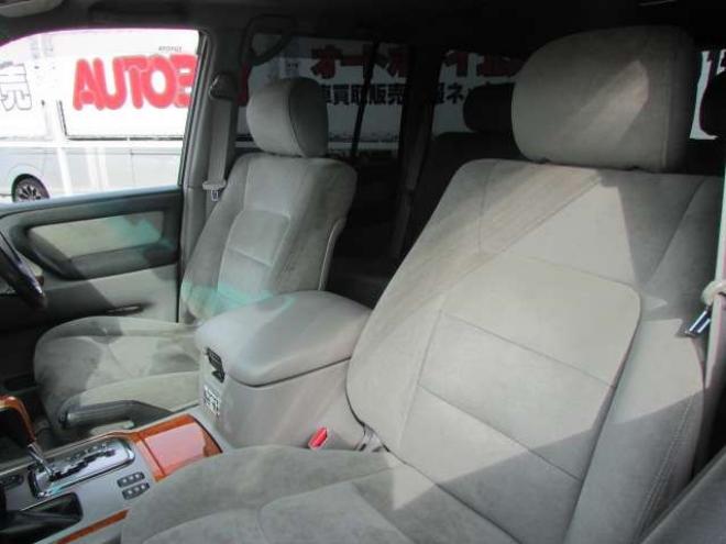 ランドクルーザー100 4.2 VXリミテッド Gセレクション ツーリングエディション ディーゼルターボ 4WD　クルーズコントロール/シートヒーター/パワーシート/ETC/社外ナビ/フルセグTV/バックカメラ/ヒッチメンバー/GANADORマフラー 4200