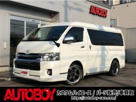 ハイエースバン　2.7 スーパーGL ダークプライム ワイド ミドルルーフ ロングボディ 4WD　4WD　寒冷地仕様　両側パワスラ　スマキー　プッシュスタート　リアヒーター&クーラー　アルパインインナーミラー&フリップダウンモニター　社外メモリナビ　フルセグTV　ETC　ベッドキッド　Bカメラ 2700