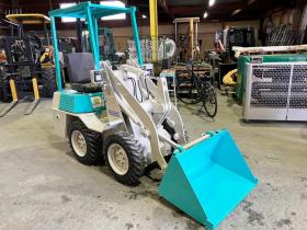 スキッドステアローダ　コマツ　中古　SK04-2　建機