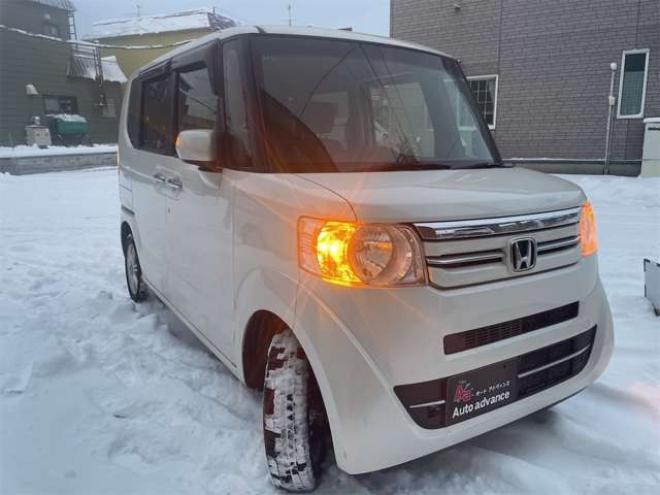 N-BOXG Lパッケージ 4WD　ナビ　TV　リヤカメラ　Pドア　エンスタ 660