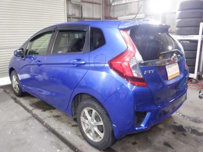 フィット1.5 ハイブリッド Fパッケージ 4WD　ナビ・TV・Bluetooth・LEDヘッドライト・ワイパーデアイサー・純正エンスタ・フォグランプ・スマートキー・プッシュスタート・寒冷地仕様 1500