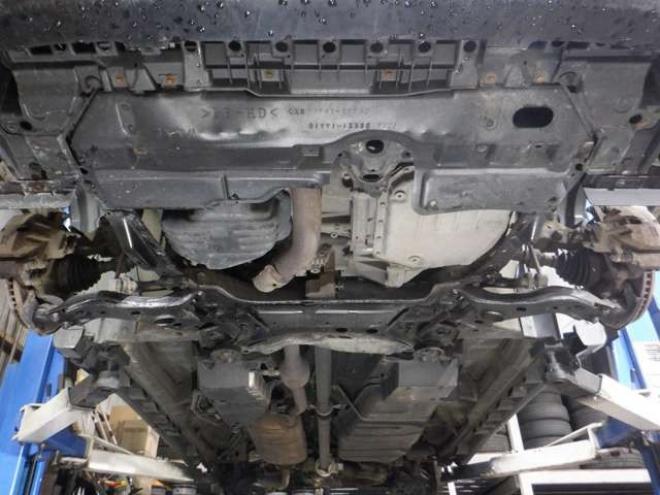 ヴェルファイア2.4 Z プラチナセレクション 4WD　ナビ・TV・Bカメラ・両側電動・電動Rゲート・スマートキー・プッシュスタート・HID・クリアランスソナ・リアモニター・オットマン・クルコン 2400