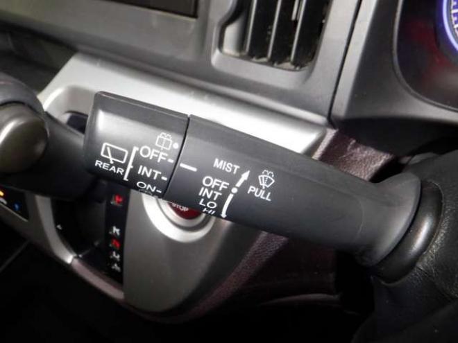 N-WGNカスタムG 4WD　TV・B/T・Bカメラ・HID・ETC・Aストップ　スマートキー・プッシュスタート・フォグランプ・ベンチシート・アイドリングストップ・社外エンスタ 660