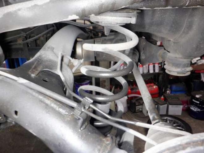 N-WGNカスタムG 4WD　TV・B/T・Bカメラ・HID・ETC・Aストップ　スマートキー・プッシュスタート・フォグランプ・ベンチシート・アイドリングストップ・社外エンスタ 660