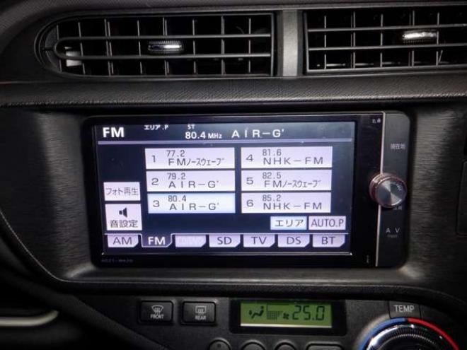 アクア1.5 G ブラックソフトレザーセレクション　本州仕入・ナビ・TV・B/T・レザーシート・本州仕入・純正エアロ・シートヒーター・ステアリングスイッチ・バックカメラ・スマートキー・プッシュスタート 2WD 1500