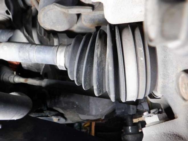 アクア1.5 G ブラックソフトレザーセレクション　本州仕入・ナビ・TV・B/T・レザーシート・本州仕入・純正エアロ・シートヒーター・ステアリングスイッチ・バックカメラ・スマートキー・プッシュスタート 2WD 1500