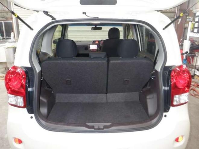 ポルテ1.5 F 4WD　ナビ・TV・B/T・Bカメラ・パワスラ・ETC・ワイパーデアイサー・ライトレベライザー・社外エンスタ・フォグランプ・社外15インチAW 1500