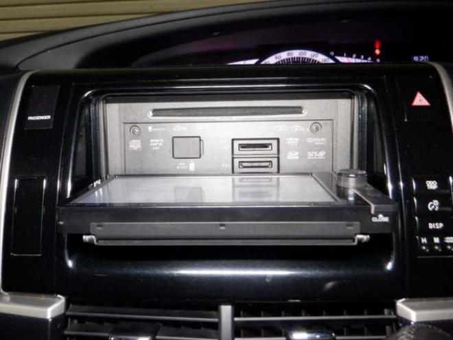 エスティマ2.4 アエラス 4WD　ナビ・TV・B/T・Bカメラ・両側パワスラ　ETC　クルコン　エンスタ　フリップダウンモニター　ワイパーデアイサー　HID　フォグランプ 2400