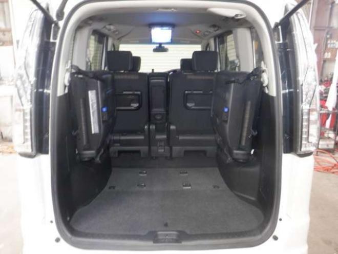 セレナ2.0 ハイウェイスター 4WD　本州仕入・ナビ・TV・Bカメラ・パワスラ・車検新規2年・リア修復済・後期型・エマブレ・リアモニター・ETC・クルコン・アイドリングストップ 2000