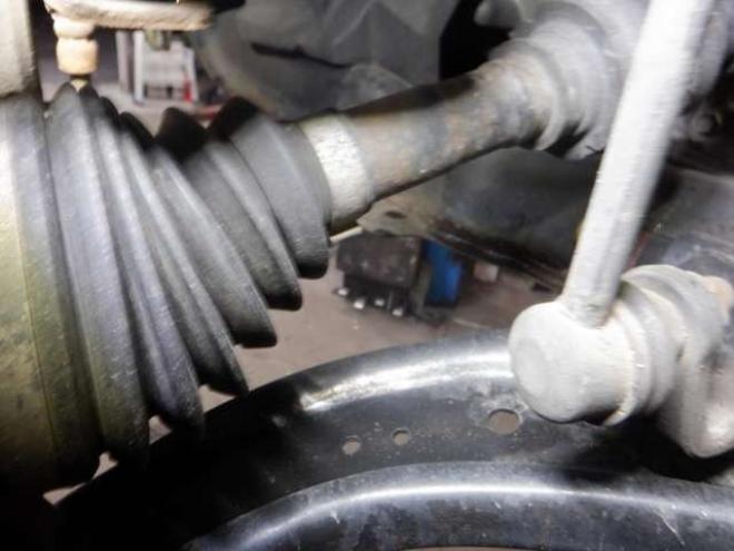 セレナ2.0 ハイウェイスター 4WD　本州仕入・ナビ・TV・Bカメラ・パワスラ・車検新規2年・リア修復済・後期型・エマブレ・リアモニター・ETC・クルコン・アイドリングストップ 2000