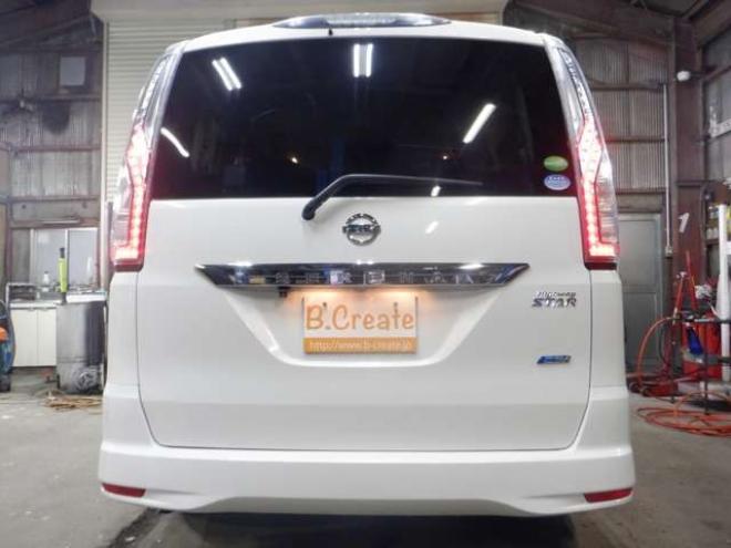 セレナ2.0 ハイウェイスター 4WD　本州仕入・ナビ・TV・Bカメラ・パワスラ・車検新規2年・リア修復済・後期型・エマブレ・リアモニター・ETC・クルコン・アイドリングストップ 2000