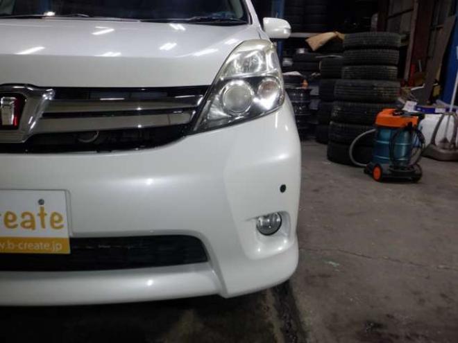 アイシス1.8 プラタナ 4WD　ナビ・TV・B/T・Bカメラ・パワスラ・寒冷地仕様・クリアランスソナー・ETC・リアヒーター・スマートキー・プッシュスタート・社外エンスタ・フォグランプ・オートエアコン 1800