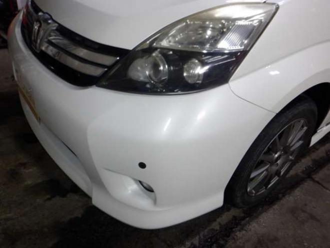 アイシス1.8 プラタナ 4WD　ナビ・TV・B/T・Bカメラ・パワスラ・寒冷地仕様・クリアランスソナー・ETC・リアヒーター・スマートキー・プッシュスタート・社外エンスタ・フォグランプ・オートエアコン 1800