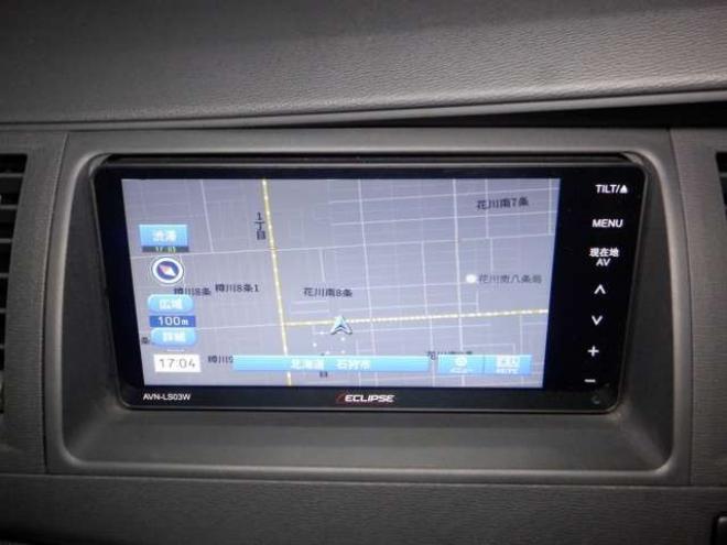 アイシス1.8 プラタナ 4WD　ナビ・TV・B/T・Bカメラ・パワスラ・寒冷地仕様・クリアランスソナー・ETC・リアヒーター・スマートキー・プッシュスタート・社外エンスタ・フォグランプ・オートエアコン 1800