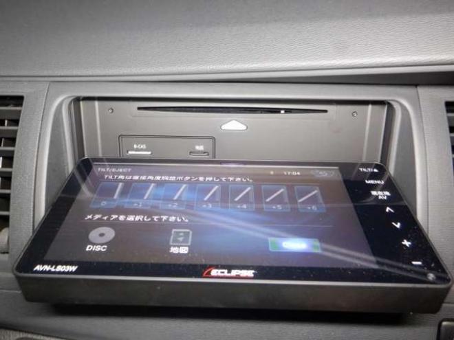 アイシス1.8 プラタナ 4WD　ナビ・TV・B/T・Bカメラ・パワスラ・寒冷地仕様・クリアランスソナー・ETC・リアヒーター・スマートキー・プッシュスタート・社外エンスタ・フォグランプ・オートエアコン 1800