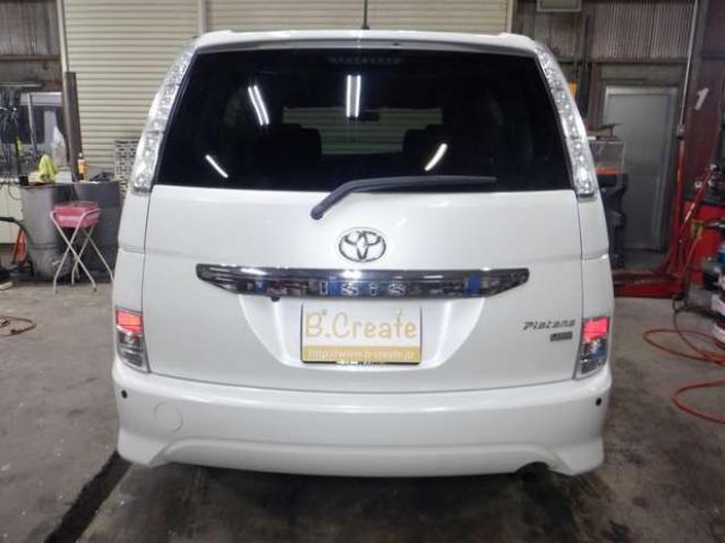 アイシス1.8 プラタナ 4WD　ナビ・TV・B/T・Bカメラ・パワスラ・寒冷地仕様・クリアランスソナー・ETC・リアヒーター・スマートキー・プッシュスタート・社外エンスタ・フォグランプ・オートエアコン 1800